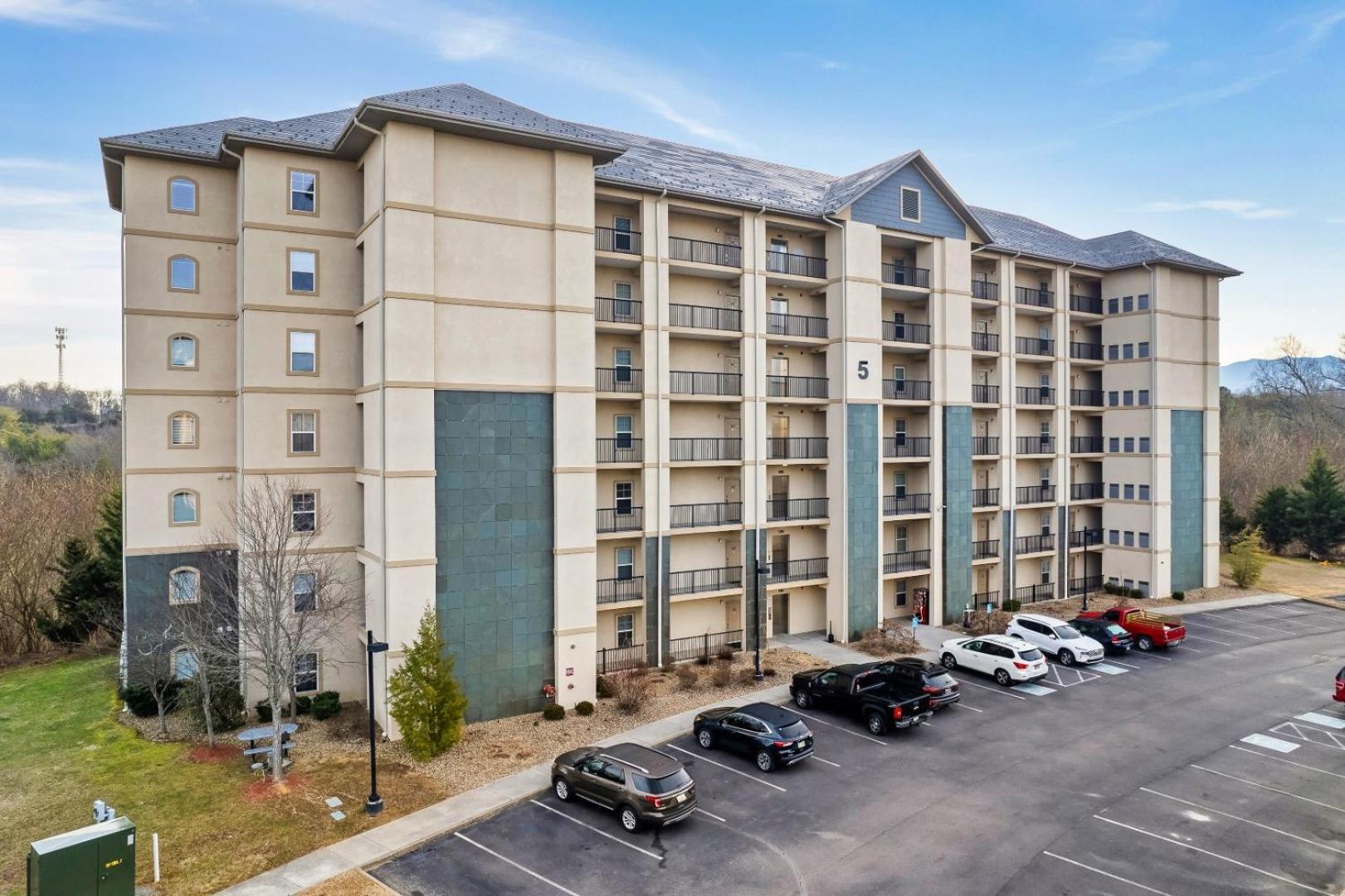 Luxury Condo, Sleeps 6, 3.2 Miles To Dollywood Pigeon Forge Exterior photo